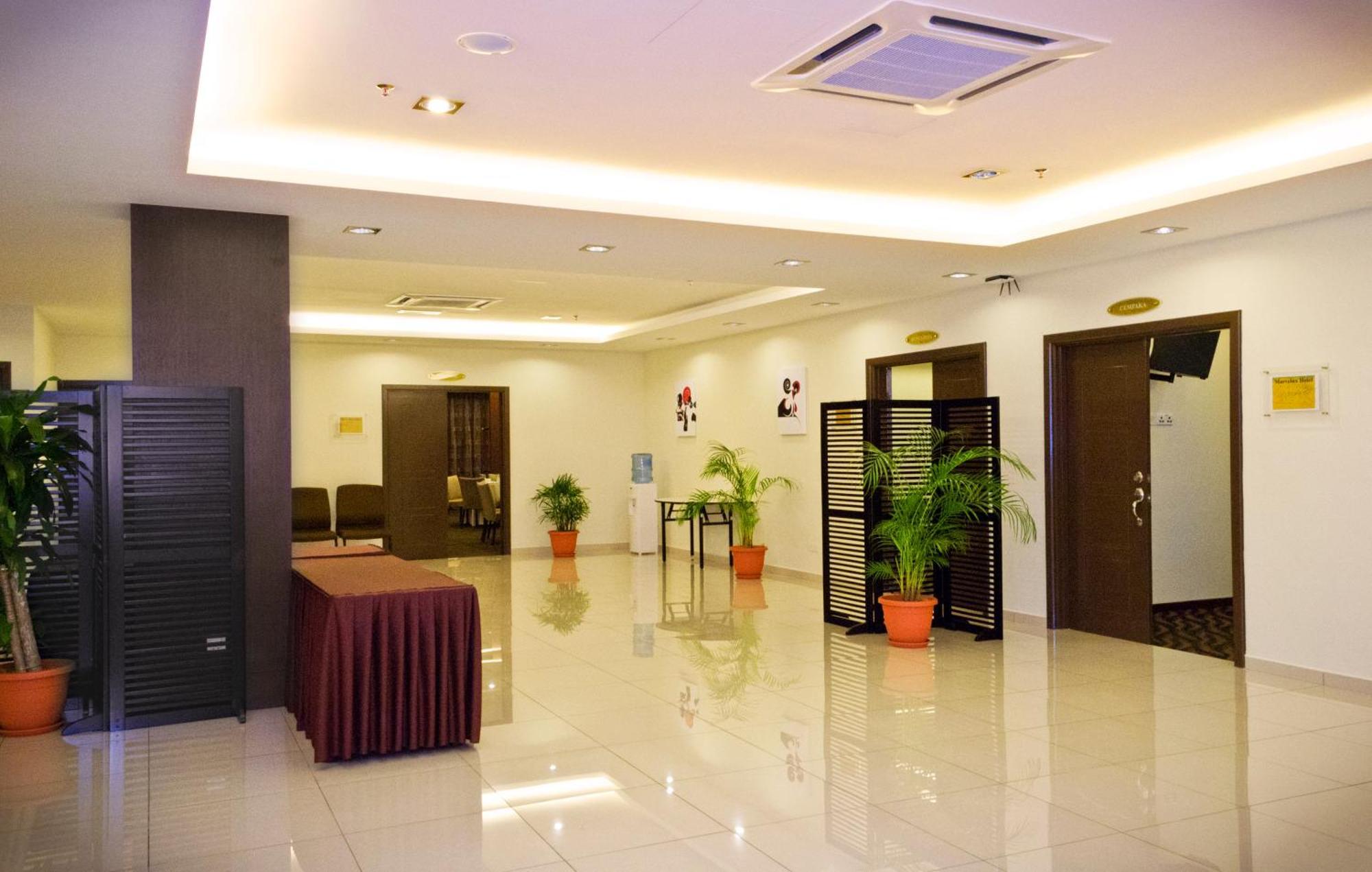 Marvelux Hotel Malacca Buitenkant foto