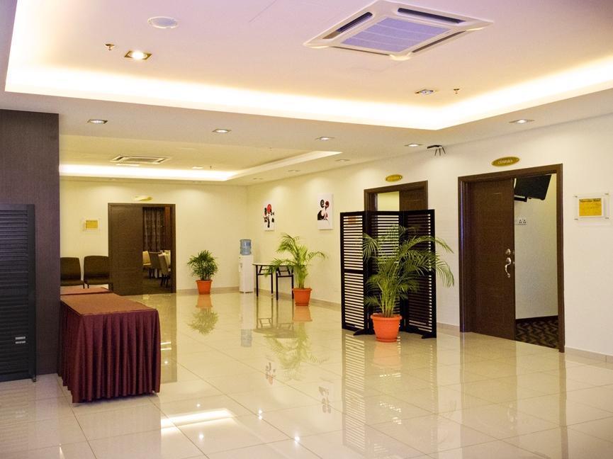 Marvelux Hotel Malacca Buitenkant foto