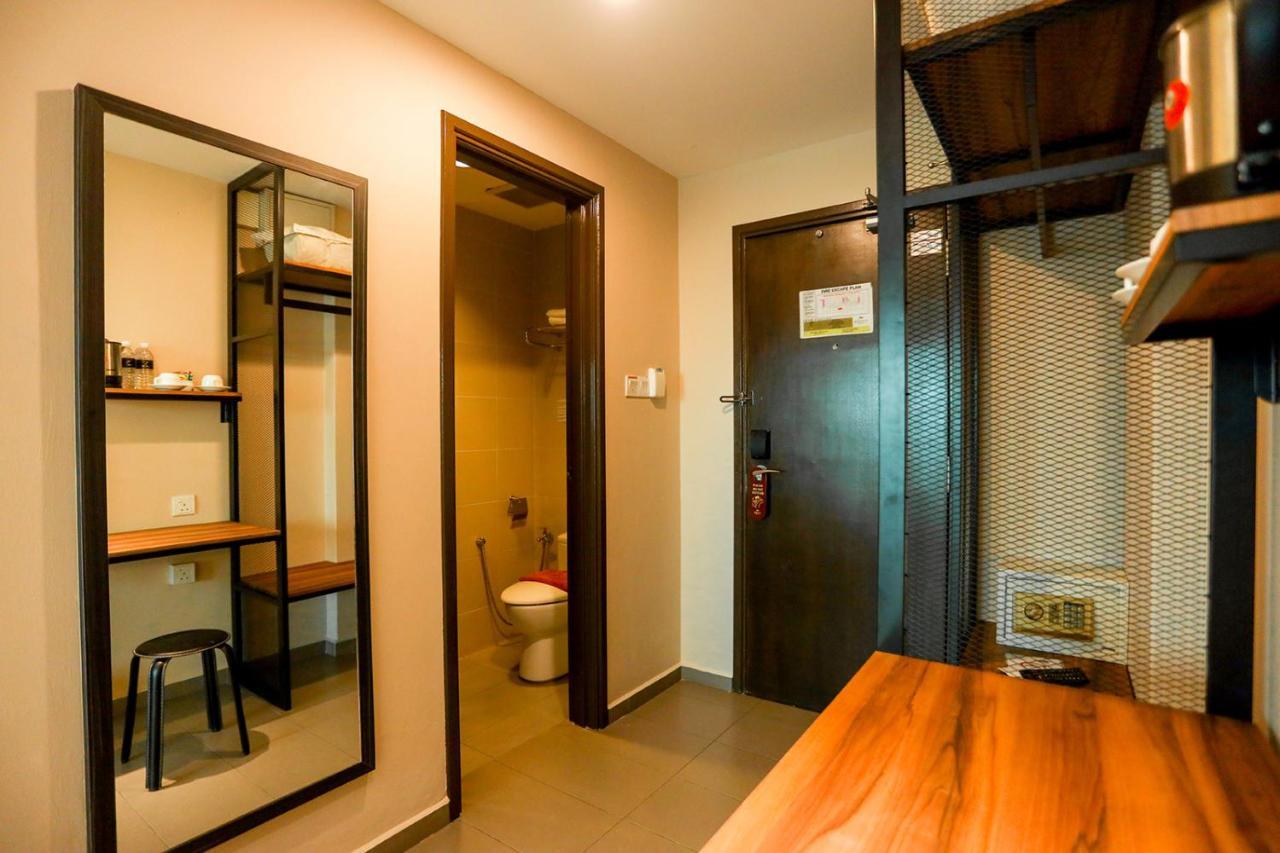 Marvelux Hotel Malacca Buitenkant foto